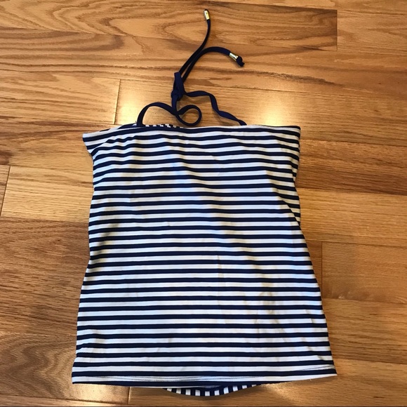 Swim Top🌸 - Picture 2 of 4